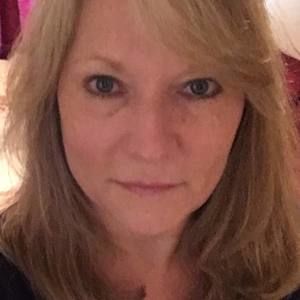 Meet your Posher, Carolyn